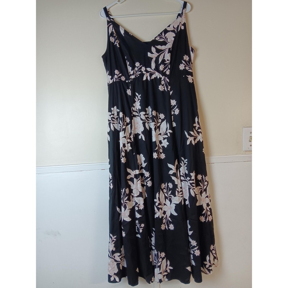 Torrid Dress Womens 1X Black Floral Trapeze Tea Length Stretch Challis Sundress